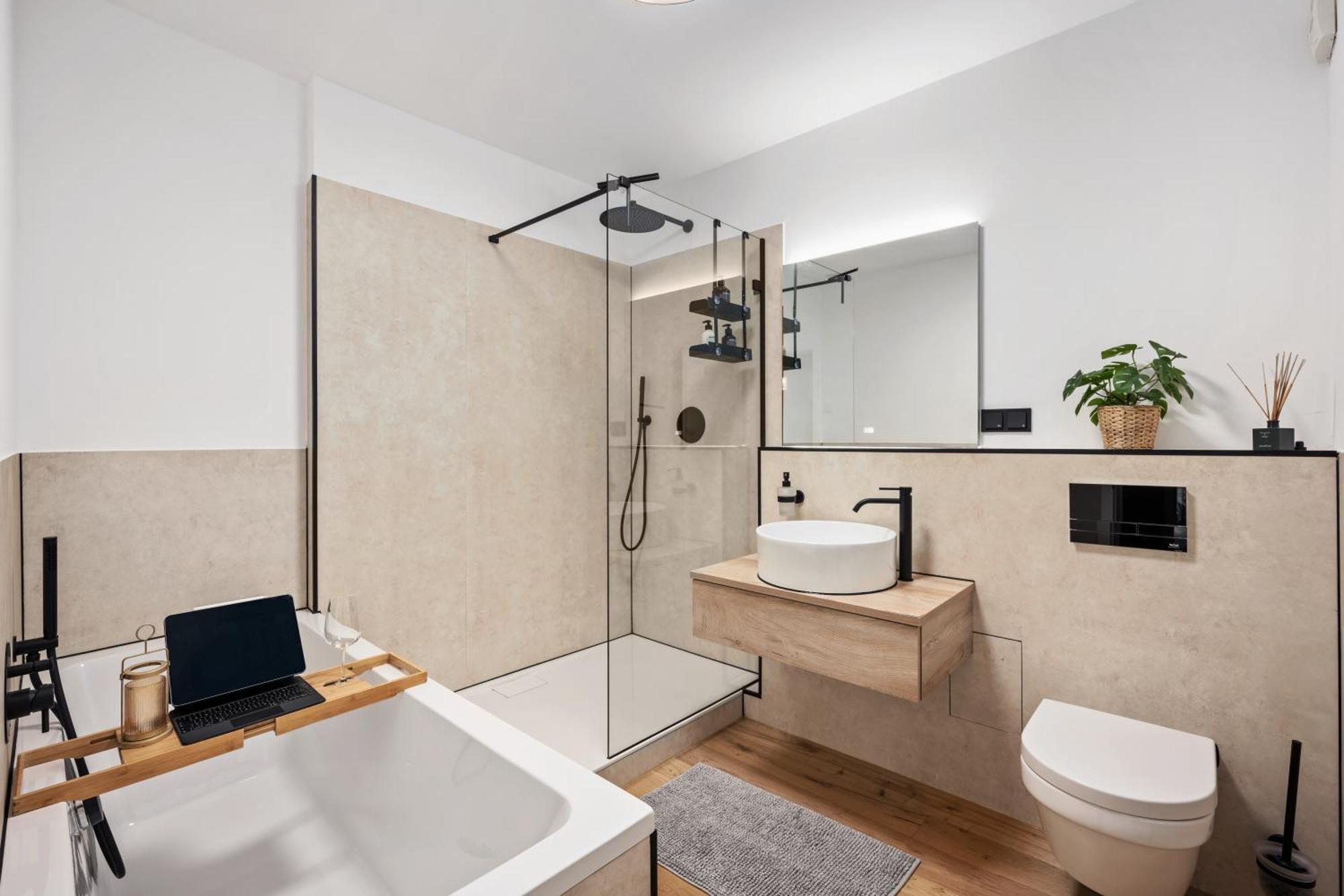 Edler Wohnraum Schwanenteich-Penthouse Mit Garage, Grill, Kaffeevollautomat, Klima, Lift & Terrasse Apartment Zwickau Bagian luar foto